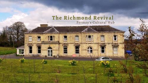 Double Room in Richmond House Fermoy