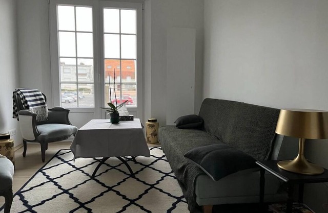 Douillet Appartement Balcon 1er Étage