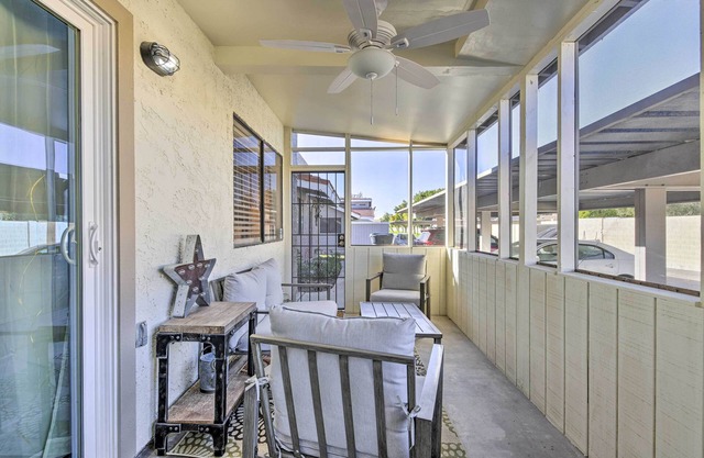 Downtown Gilbert Condo w/Screened Porch!