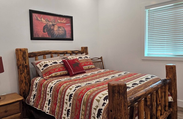 Downtown Victor - Beautiful 1 Bedroom Suite