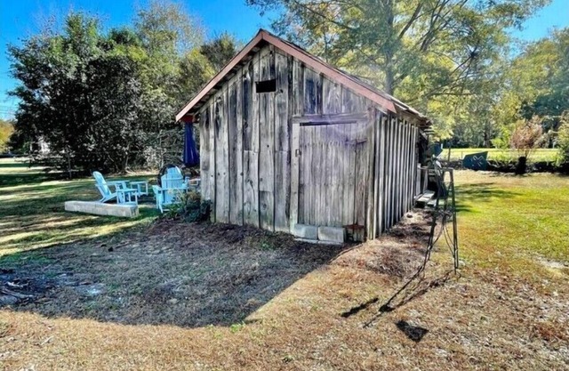 Downtown Wendell 3-Bedroom Farmhousenn