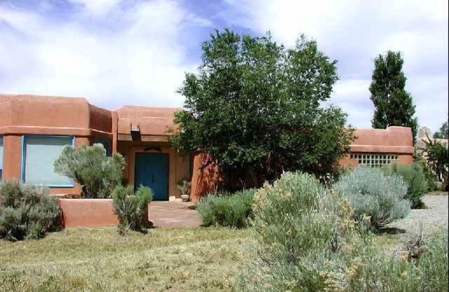 Dreamcatcher - mountain views fireplace hot tub wi-fi Clubhouse pool/tennis