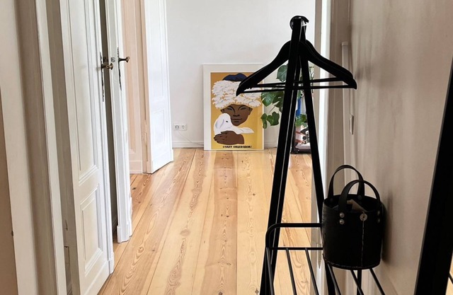 Dreamy and Spacious Old Building in Kreuzberg, 130 sqm