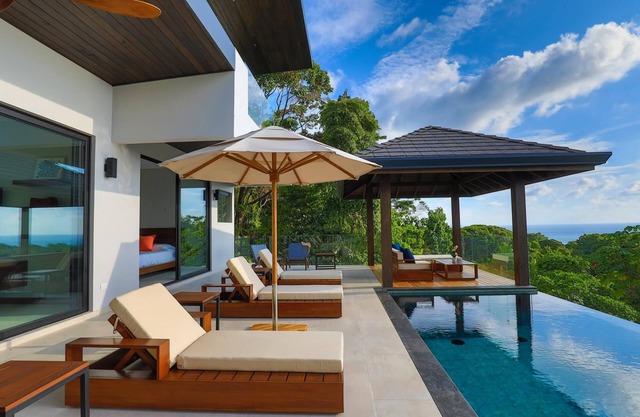 Dreamy Jungle/Ocean-View Luxury Villa w/pool