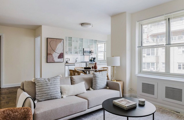 Dreamy Murray Hill 2BR w/Coffee Bar, Gym, Lounge & W/D, by Blueground