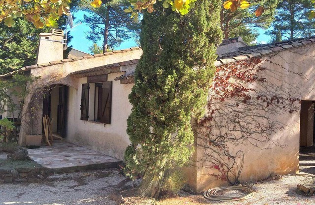 DRINGUELLE - Two Bedroom House, Sleeps 5