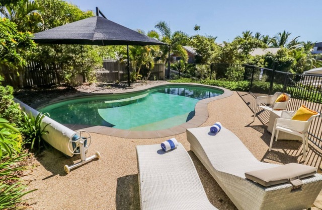 DUNES Agnes Water Four bedroom two level property with pool & free WIFI. Pet friendly.
