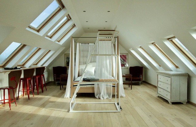 Dupleix family design with terrace in Carantec