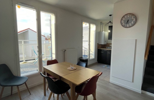 Duplex 1 Chambre Avec Balcon Très Lumineux