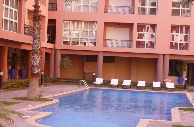 Duplex 150 m2 including 45 m2 terrace 4 to 6 people near the Majorelle Gardens