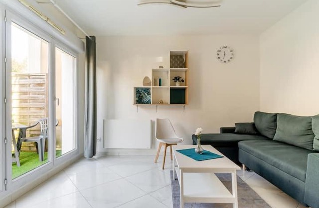 DUPLEX 4 *PARIS / CDG / DISNEY / ASTERIX
