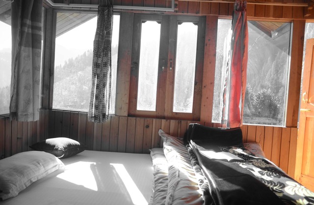 Duplex Cottage
