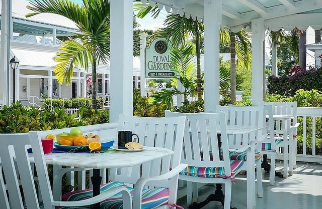 Duval Gardens King Adults Only at The Guesthouses at Southernmost Beach Resort