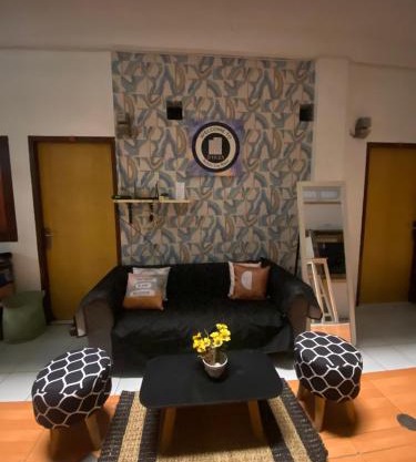 DYAZA LV Grogol Guest House
