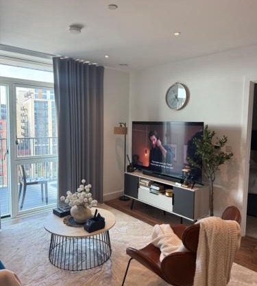 Dynamic Luxury Apartment