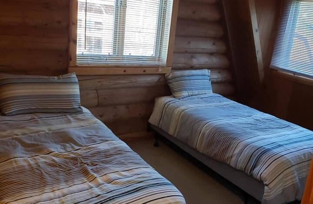 Eagle Rock Log Cabin