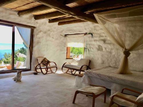 Earthouse Retreat