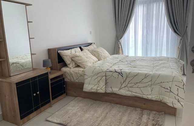 Easy Stay at Embassy Gardens Apartment