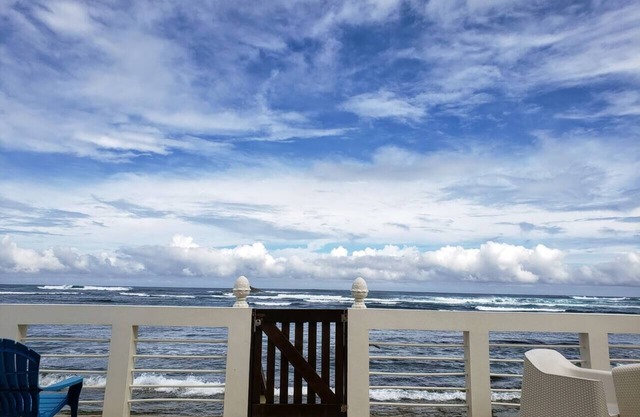 Eco Beach House: Beachfront Solar Powered, Eco Beach PR Solar Powered - Family Friendly