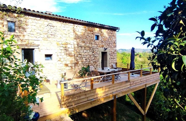 Eco-gite, 8 Personnes, Decoré Avec Gout á 2 pas du Village