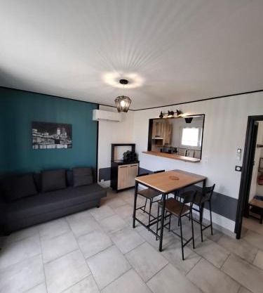 Eco-Logis le 50, maison avec jardins et terrasse privatifs