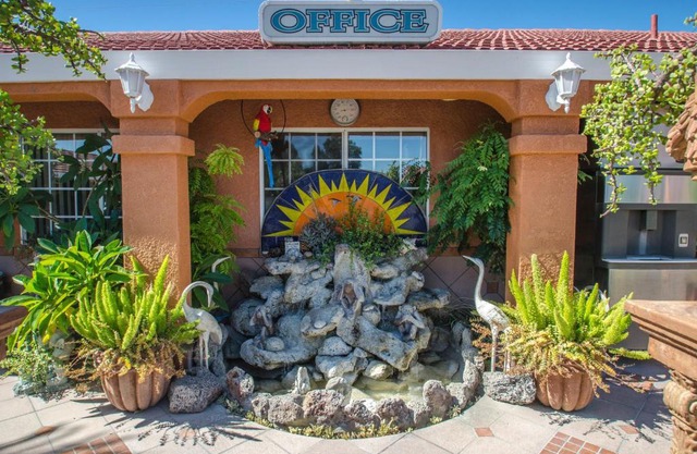Economy Inn Los Banos