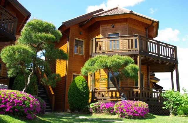 Ecran Pension