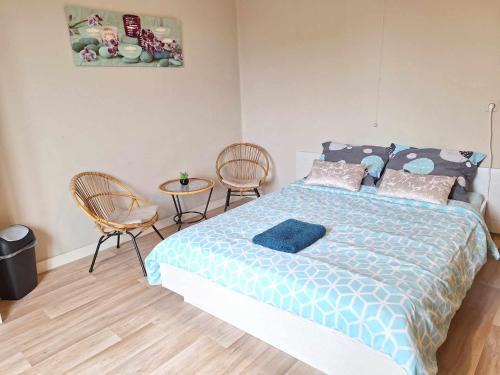 Eenvoudige slaapkamer Geraardsbergen