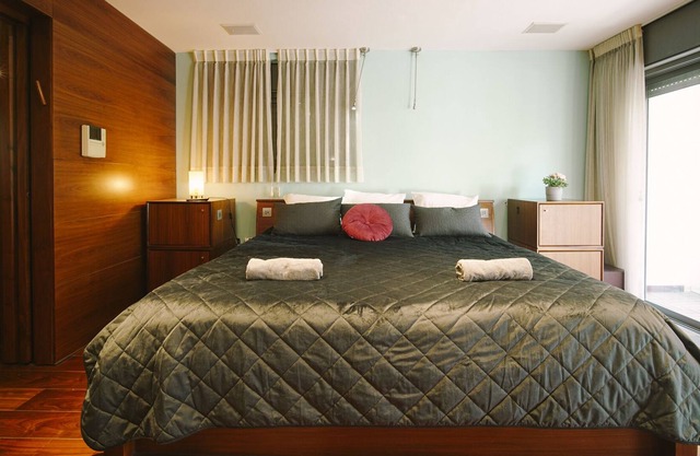 Ehad Haam Luxury Apartment