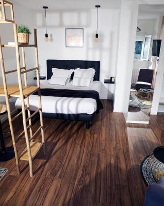 Eiffel Tour Cosy chesterfield