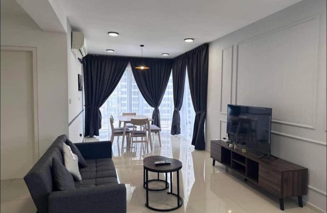 Ekocheras Residence