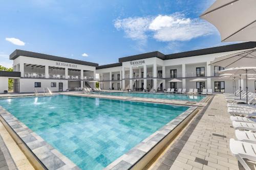 EKVATOR Hotel NEW 2025
