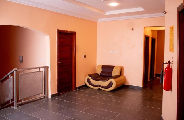 El-King Home Lodge