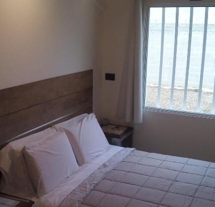 El Pueblo Aparts - Rada Tilly