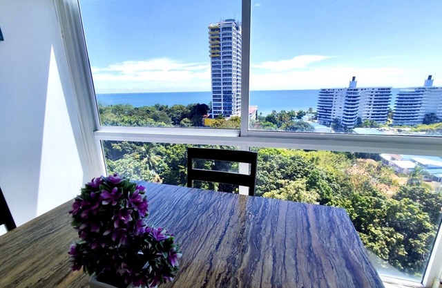 Elegant private HotelSuite with sea view nPet Friendly