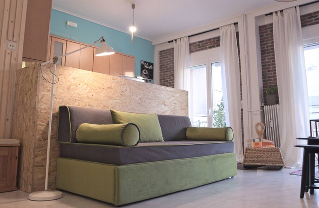 Elegant apartment at Metro
