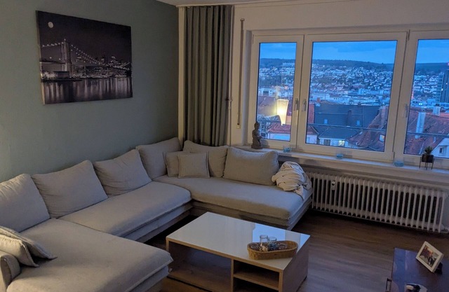 Elegant apartment with a view over the whole city