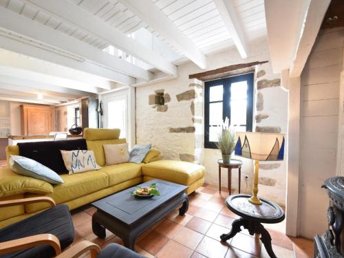 Elegant appartment in Niderviller near Forest, France