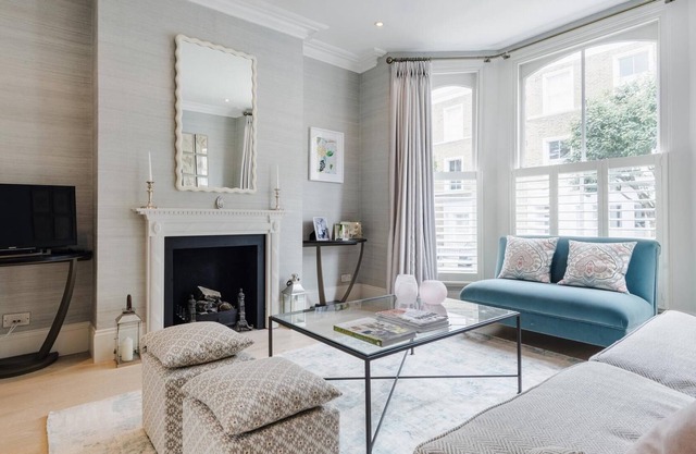 Elegant Family Home near Wandsworth Common