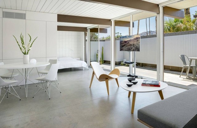 Elegant & Minimalistic Bungalow at Ocotillo Lodge