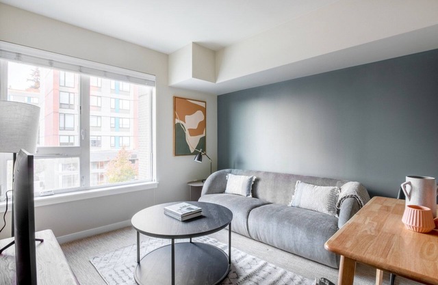 Elegant Redmond 1BR w/Gym & BBQ, nr Town Center, by Blueground