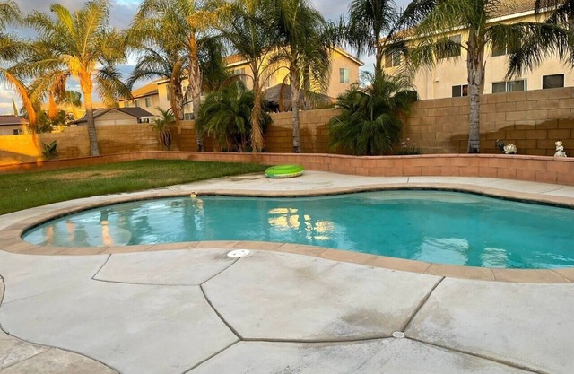 Elegant Spacious Home with Swimming Pool