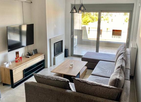 Eleusis Luxury Flat,car park in property