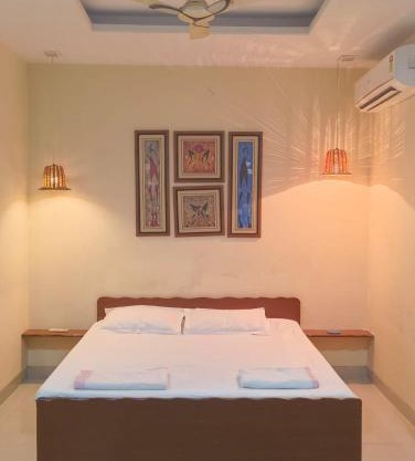 Elite Room - A Home Away