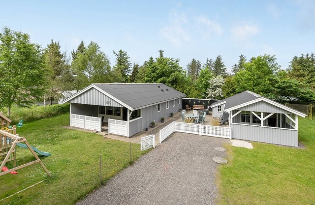 "Elizabeth" - 400m to the fjord by Interhome