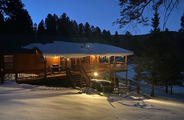 ELK HOLLOW, MOUNTAIN VIEWS, NEAR NAT'L FOREST, DUCK & FISH POND