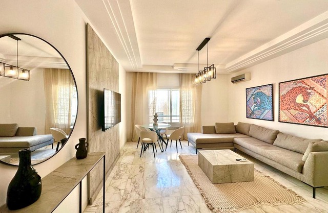 Elyssa superbe appartement aux Jardins de Carthage