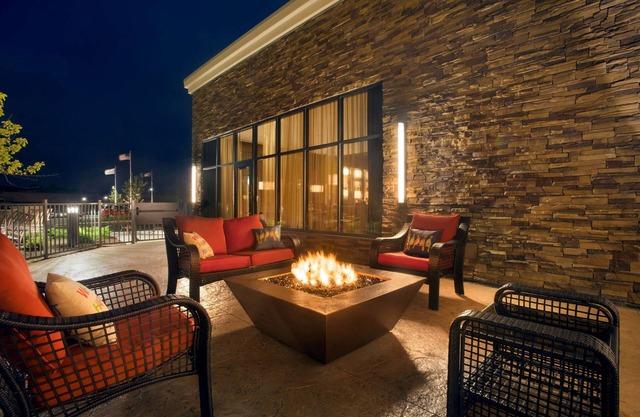 Embassy Suites by Hilton Akron Canton Airport