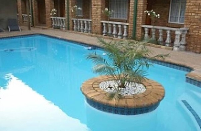 Emerald Guesthouse