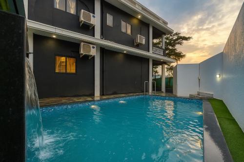 EMPYREAN STAY 3BHK BLACK PANTHER VILLAll AC II PVT POOL II LUXURY ll